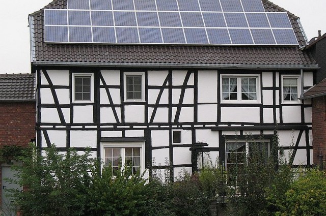 Almanya Enerjisinin Yarısını Artık Güneşi Kullanarak Tüketiyor