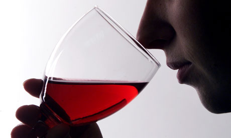 Kırmızı Şarap Neden Baş Ağrısı Yapar?