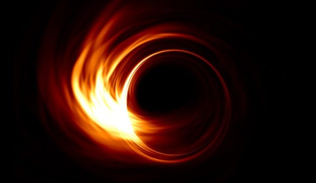 kara-delikler-suratli-dondugunde-yeni-ozellikler-kazanabilir-tePySjdg.jpg