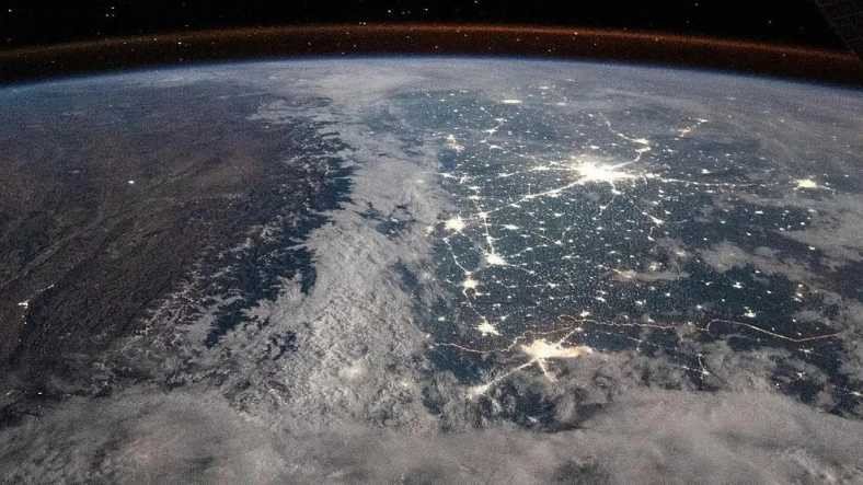 NASA, Himalayalar’ın Uzaydan Fotoğrafını Paylaştı