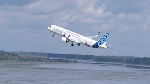 Airbus’ın A321XLR uzun menzilli yolcu uçağı birinci uçuşunu yaptı